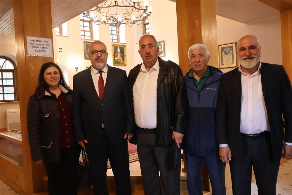 Başkan Özdemir İstanbul’daki Cemevlerini Ziyaret Etti