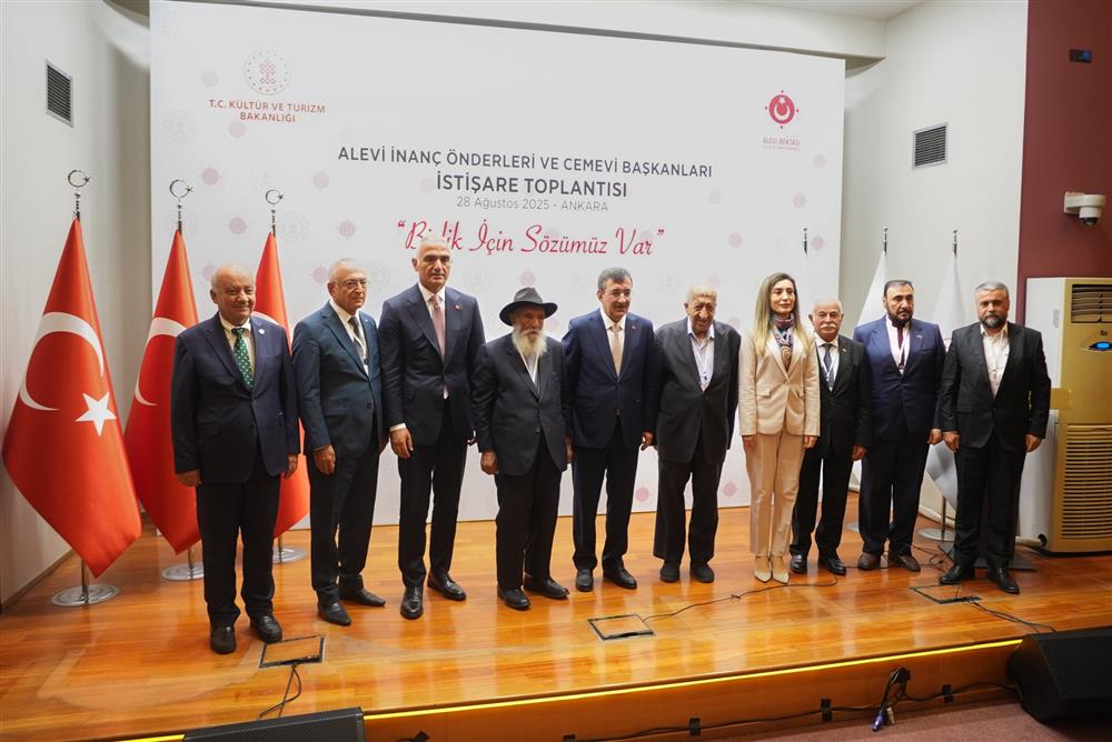 Gzb0MiaXcAAYmFt.jpg Gzb0MiaXcAAYmFt.jpg